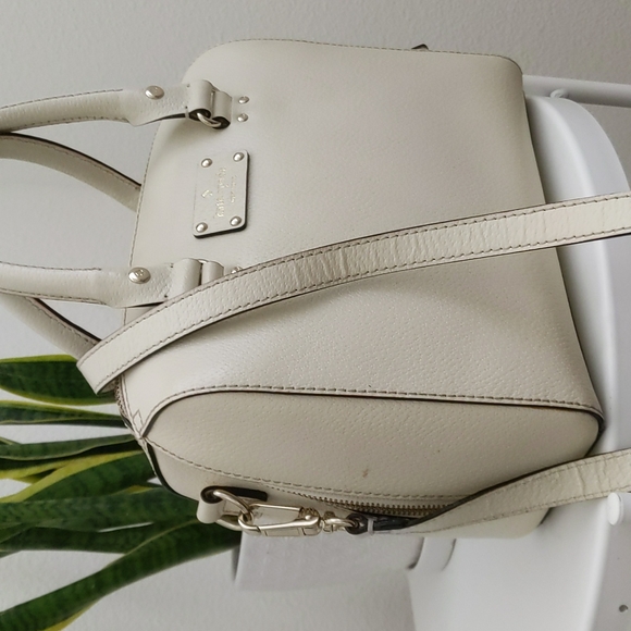 Kate spade satchel - Picture 5 of 17